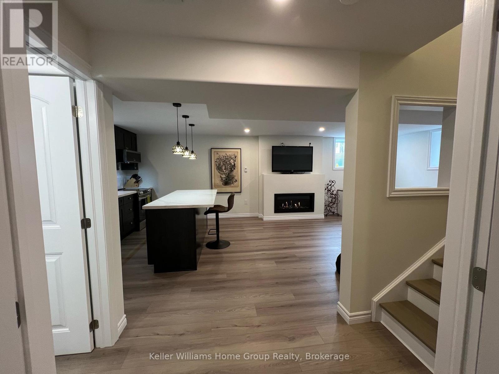 291 COLONIAL DRIVE, Guelph, Ontario