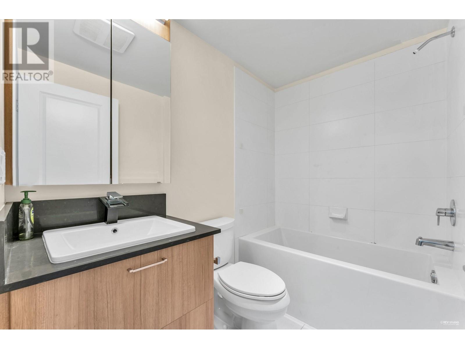 201 202 Lebleu Street, Coquitlam, British Columbia  V3K 4L6 - Photo 18 - R2968292
