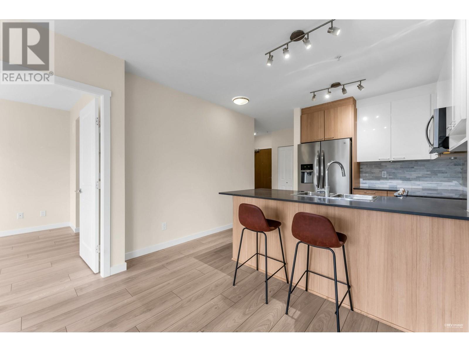 201 202 Lebleu Street, Coquitlam, British Columbia  V3K 4L6 - Photo 15 - R2968292