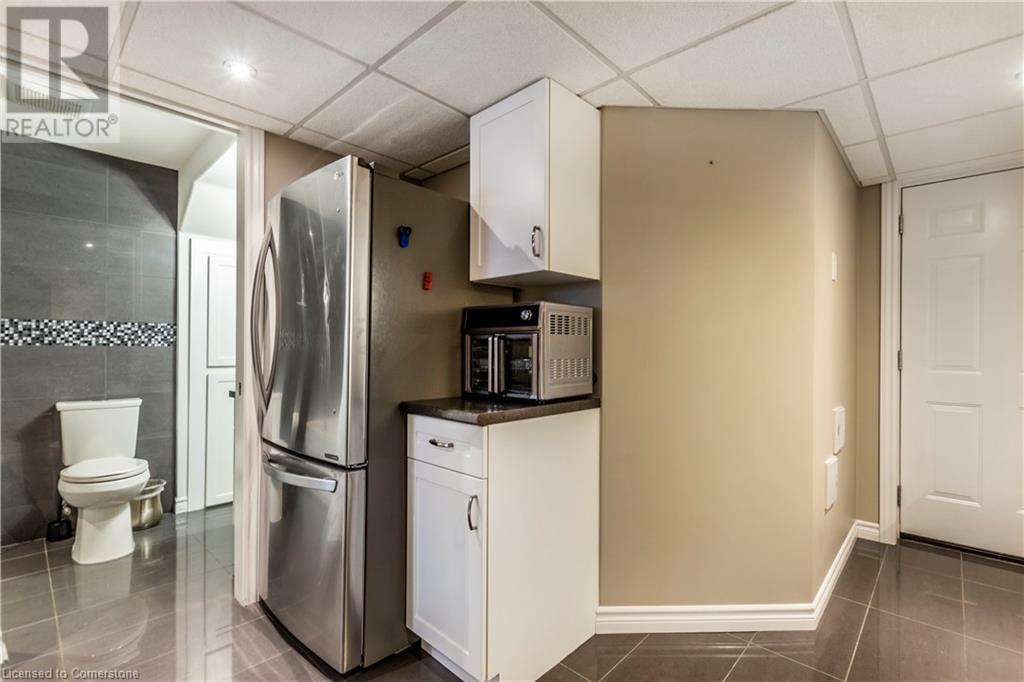 151 B Hardcastle Drive, Cambridge, Ontario  N1S 0A6 - Photo 11 - 40703844