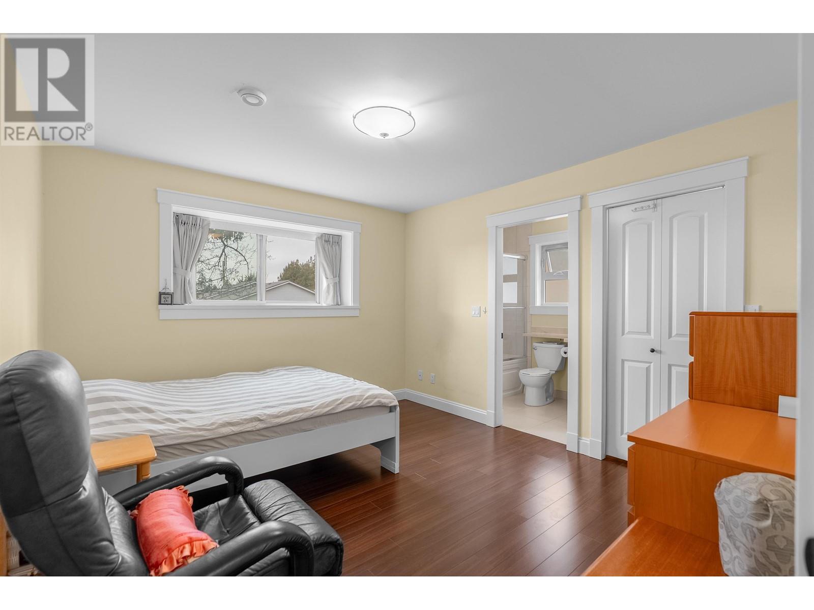 6971 Dunblane Avenue, Burnaby, British Columbia  V5J 4G1 - Photo 12 - R2973250