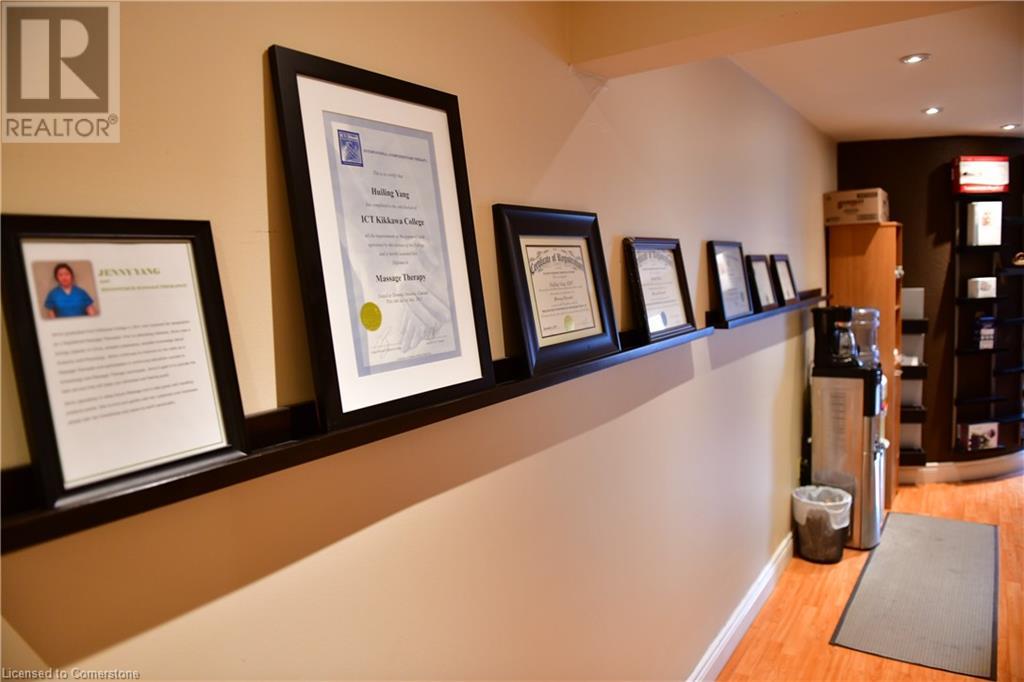 265 Queen Street S, Mississauga, Ontario  L5M 1L9 - Photo 8 - 40566555