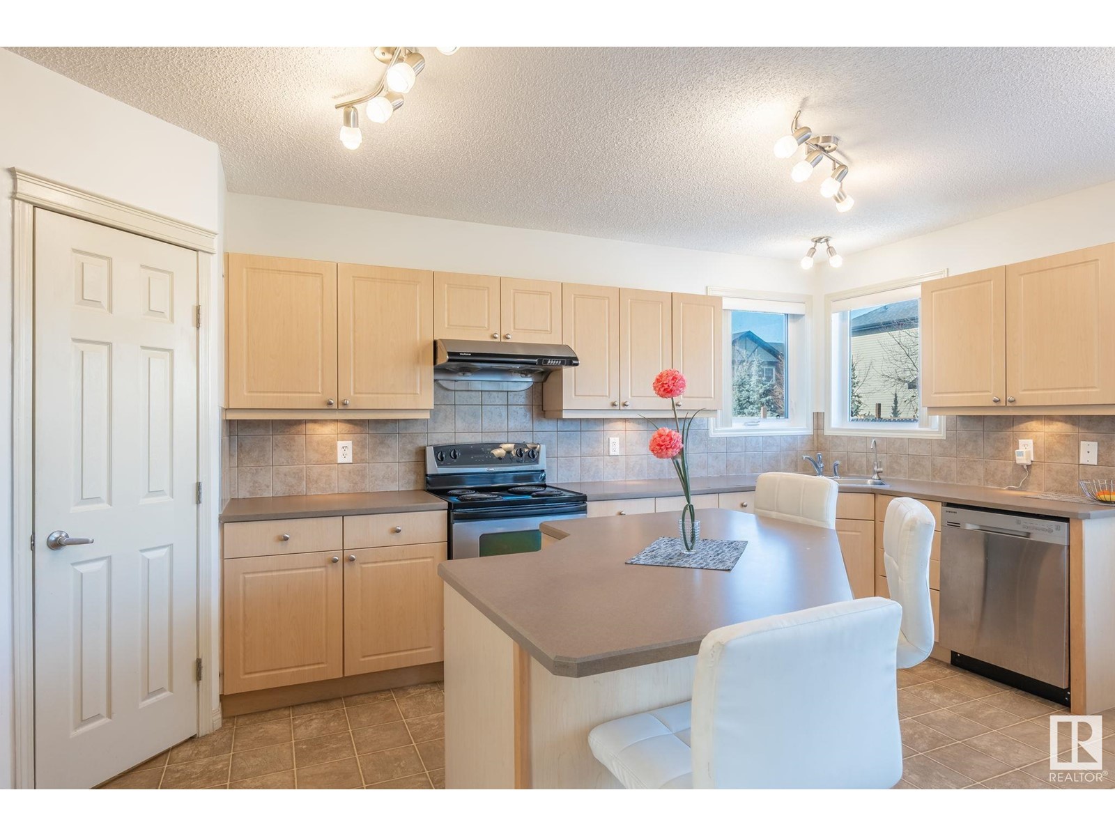 8720 178 Av Nw Nw, Edmonton, Alberta  T5Z 0B8 - Photo 10 - E4424733
