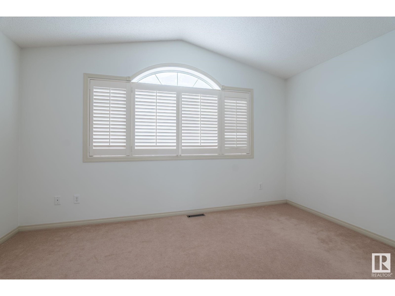 8720 178 Av Nw Nw, Edmonton, Alberta  T5Z 0B8 - Photo 15 - E4424733