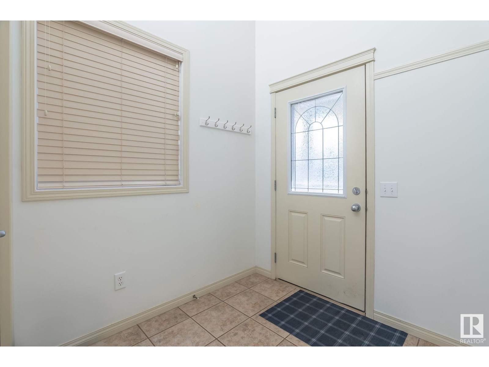 Property at 8720 178 AV NW NW image 3