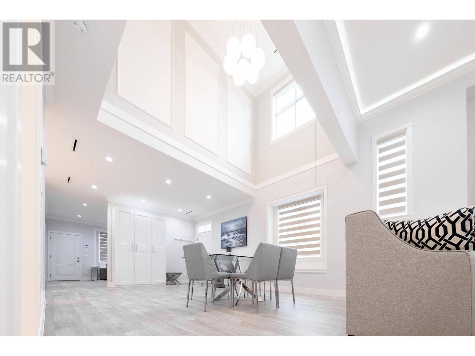 Listing Picture 6 of 40 : 6893 BURNS STREET, Burnaby / 本拿比 - 魯藝地產 Yvonne Lu Group - MLS Medallion Club Member