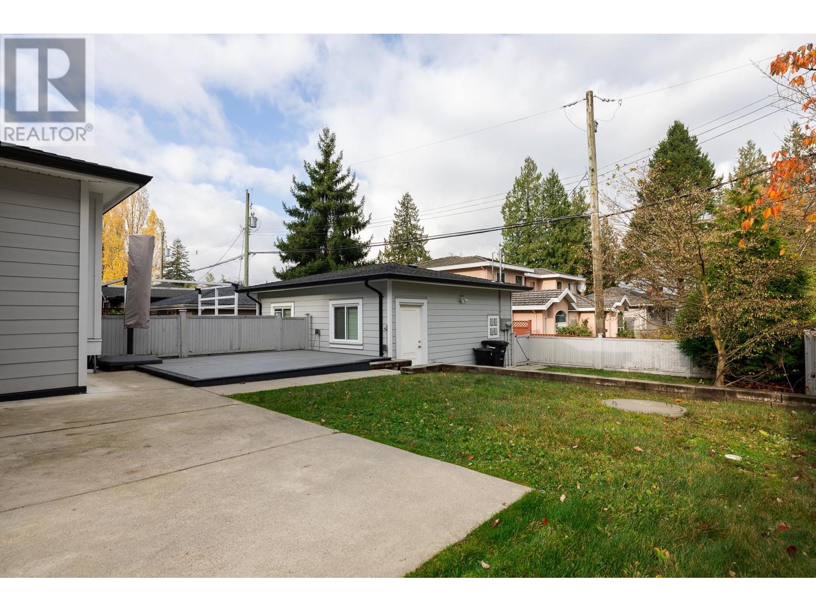 Listing Picture 39 of 40 : 6893 BURNS STREET, Burnaby / 本拿比 - 魯藝地產 Yvonne Lu Group - MLS Medallion Club Member