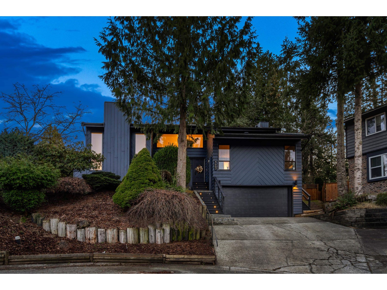 4657 208a Street, Langley, British Columbia  V3A 7E5 - Photo 2 - R2972014