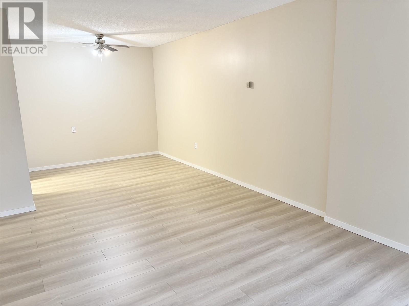 407 2004 Fullerton Avenue, North Vancouver, British Columbia  V7P 3G8 - Photo 6 - R2951803