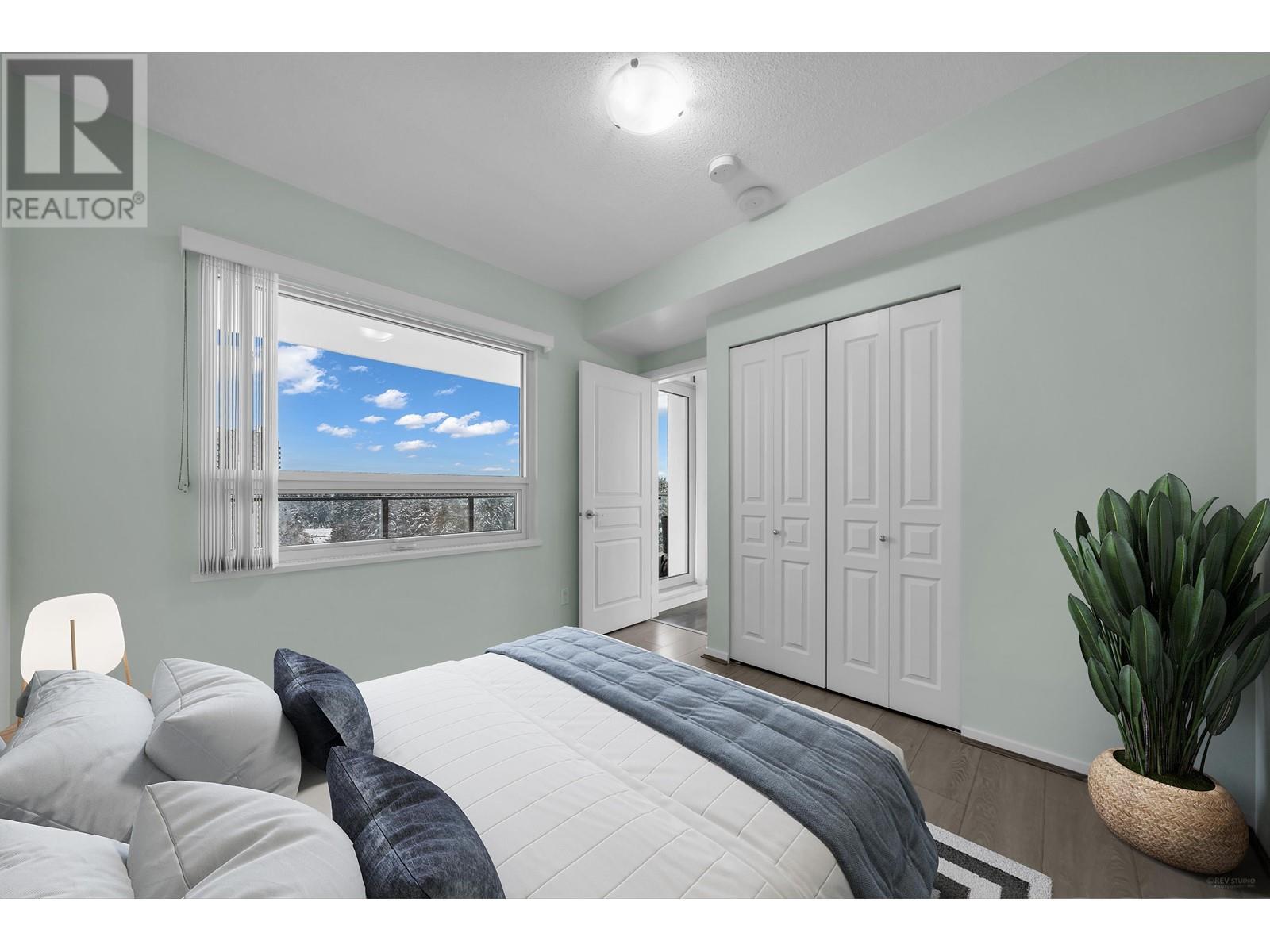 Listing Picture 24 of 39 : 2106 5883 BARKER AVENUE, Burnaby / 本拿比 - 魯藝地產 Yvonne Lu Group - MLS Medallion Club Member