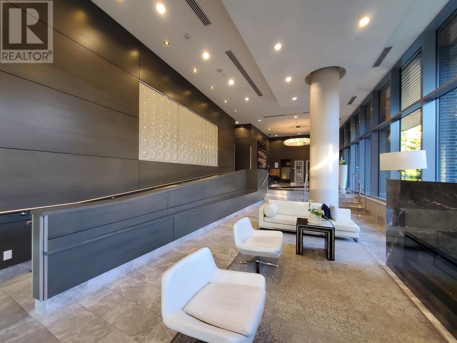 Listing Picture 34 of 39 : 2106 5883 BARKER AVENUE, Burnaby / 本拿比 - 魯藝地產 Yvonne Lu Group - MLS Medallion Club Member