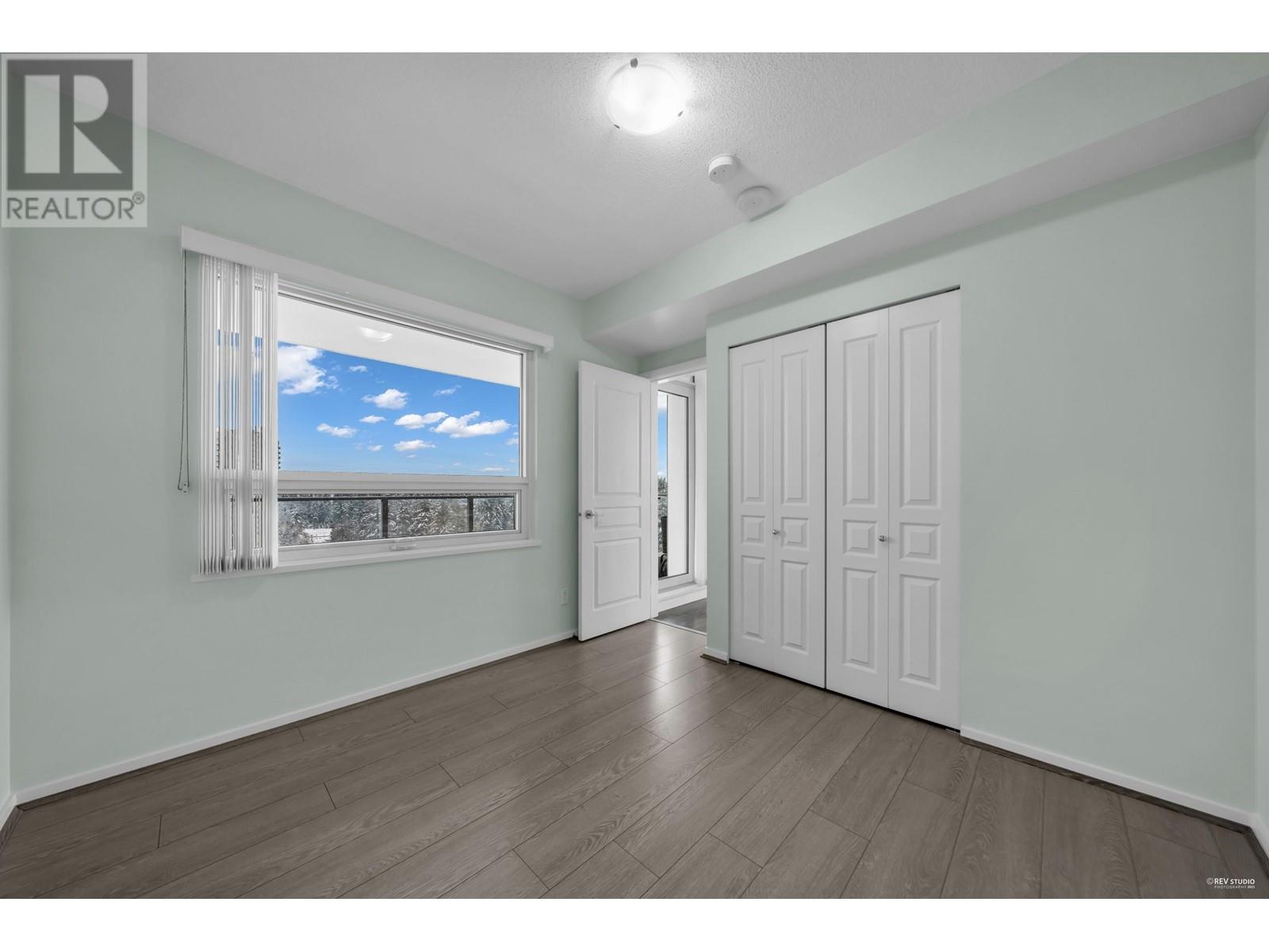 Listing Picture 25 of 39 : 2106 5883 BARKER AVENUE, Burnaby / 本拿比 - 魯藝地產 Yvonne Lu Group - MLS Medallion Club Member