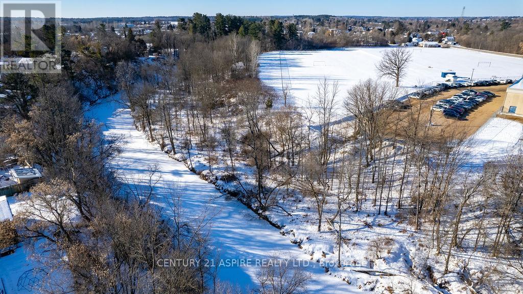 568 Moffat Street, Pembroke, Ontario  K8A 3Y1 - Photo 34 - X11934853