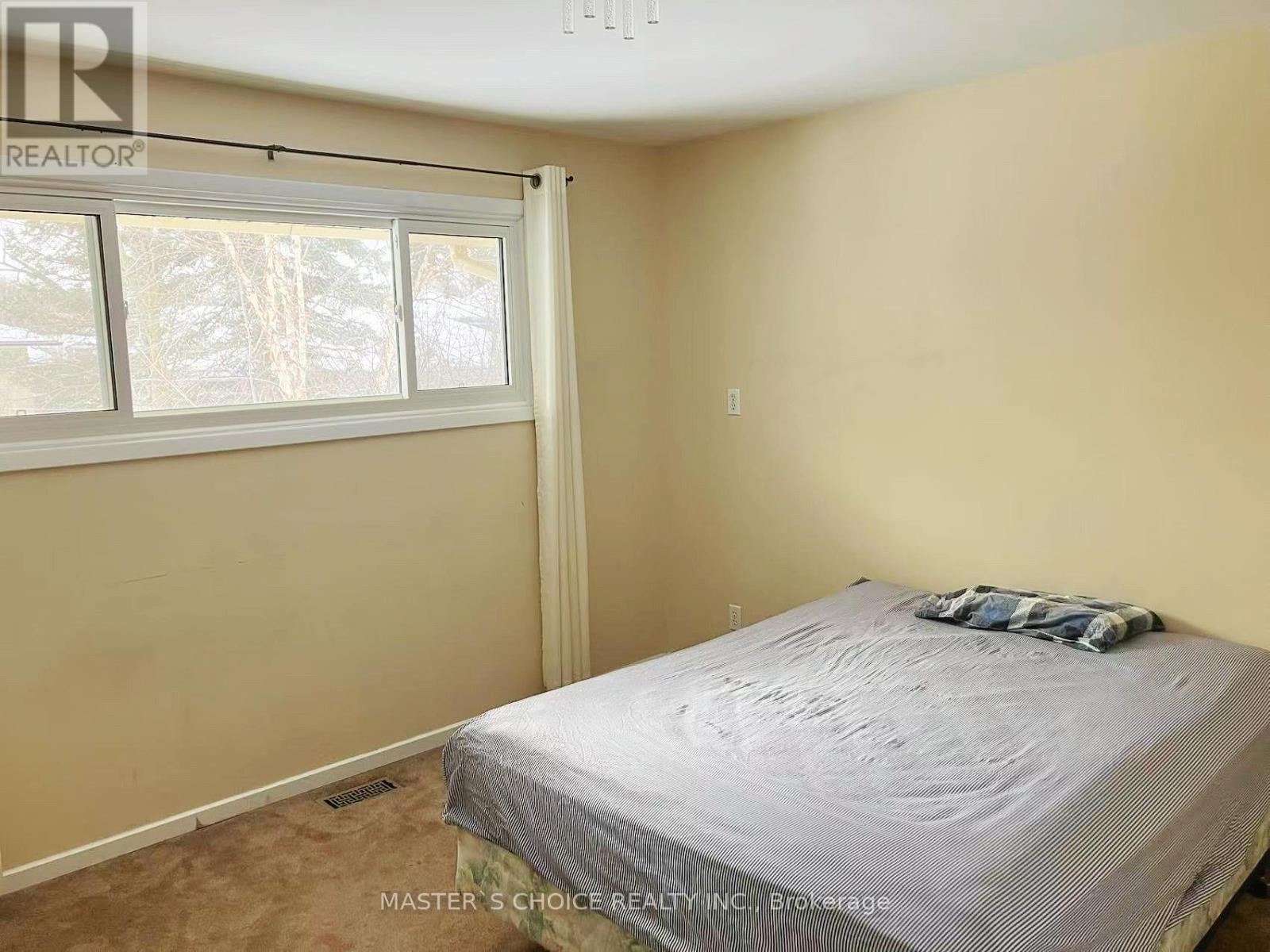 Upper - 57 Ripplewood Crescent, Kitchener, Ontario  N2M 4R9 - Photo 10 - X12008331