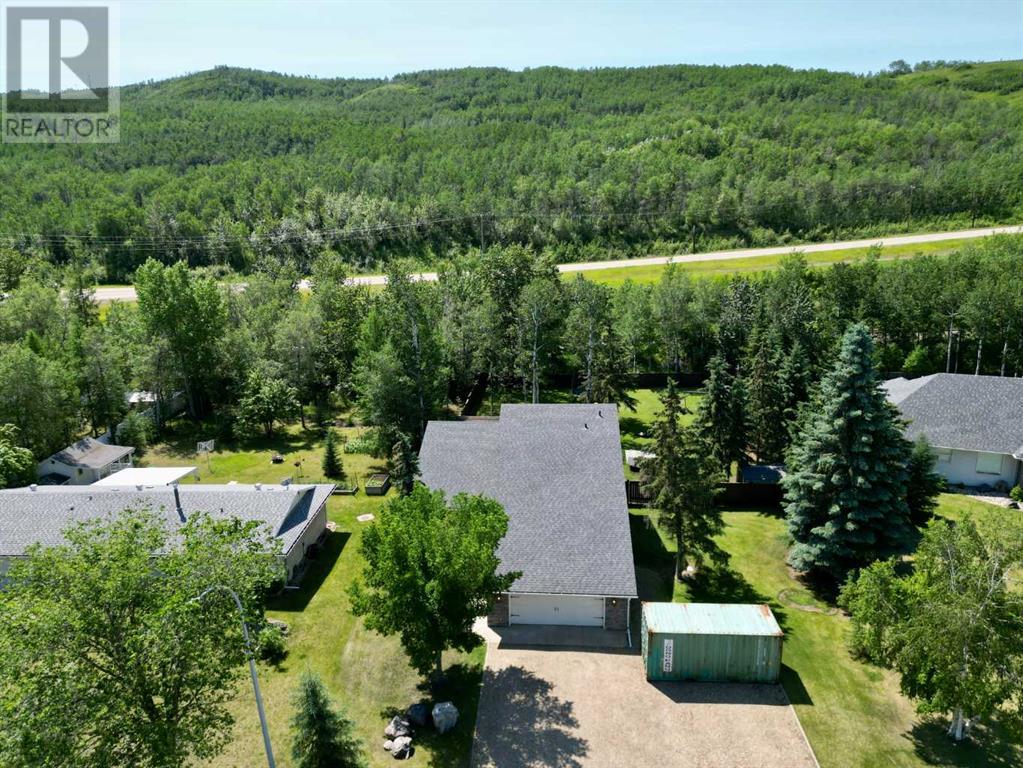 Property at 10010 88 Street image 2