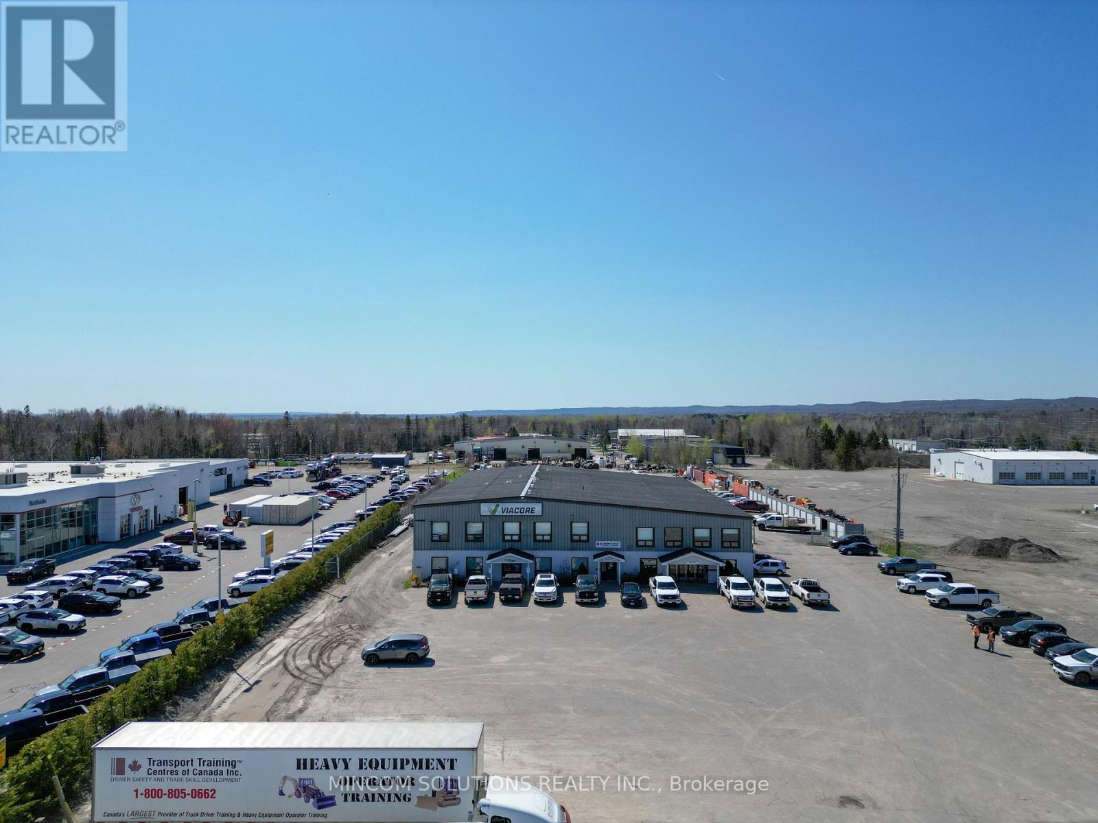 815 Great Northern Road, Sault Ste Marie, Ontario  P6B 0B8 - Photo 9 - X12006968