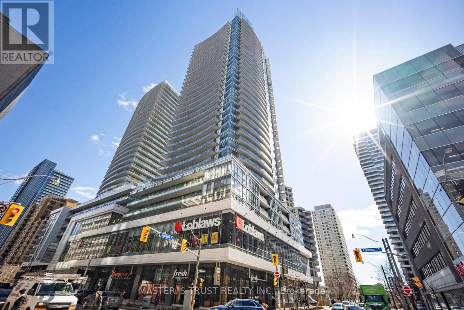 801 - 89 DUNFIELD AVENUE, Toronto, Ontario