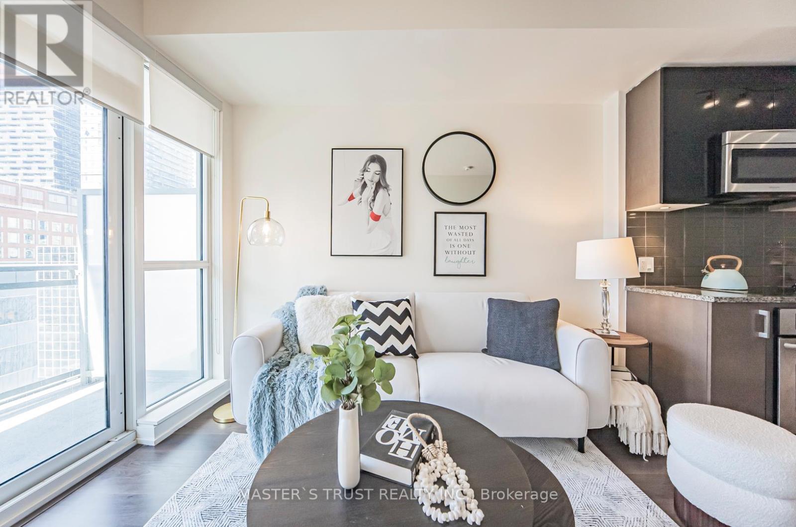 801 - 89 Dunfield Avenue, Toronto, Ontario  M4S 0A4 - Photo 10 - C12008411