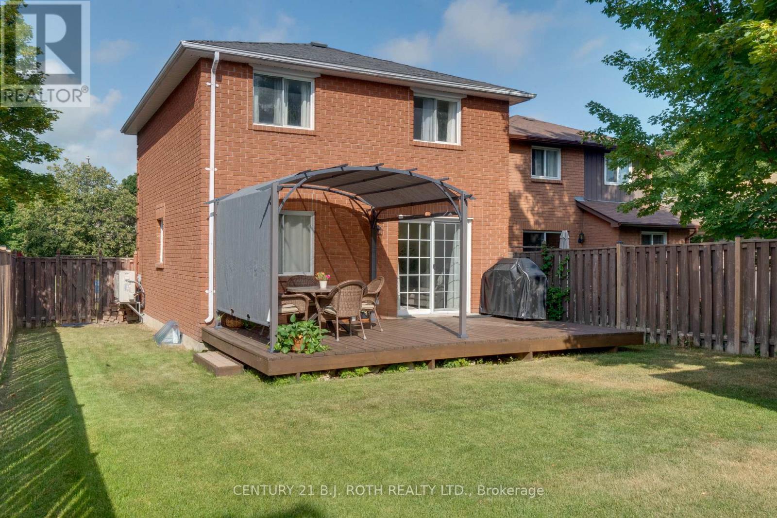 83 Geddes Crescent, Barrie, Ontario  L4N 7B1 - Photo 4 - S12008429