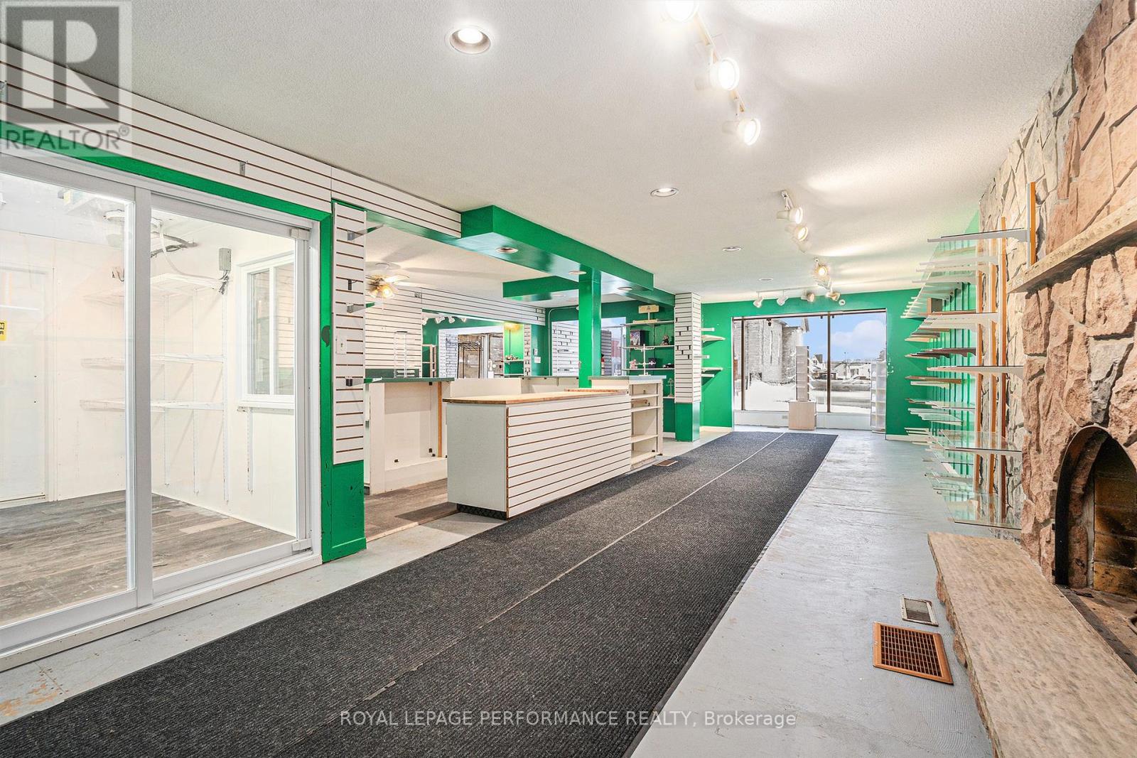 Main Floor - 711 Principale Street, Casselman, Ontario  K0A 1M0 - Photo 10 - X12008441