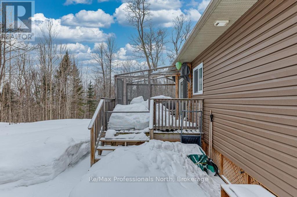 1145 Chelsea Lane, Algonquin Highlands (Stanhope), Ontario  K0M 1J1 - Photo 4 - X12008476