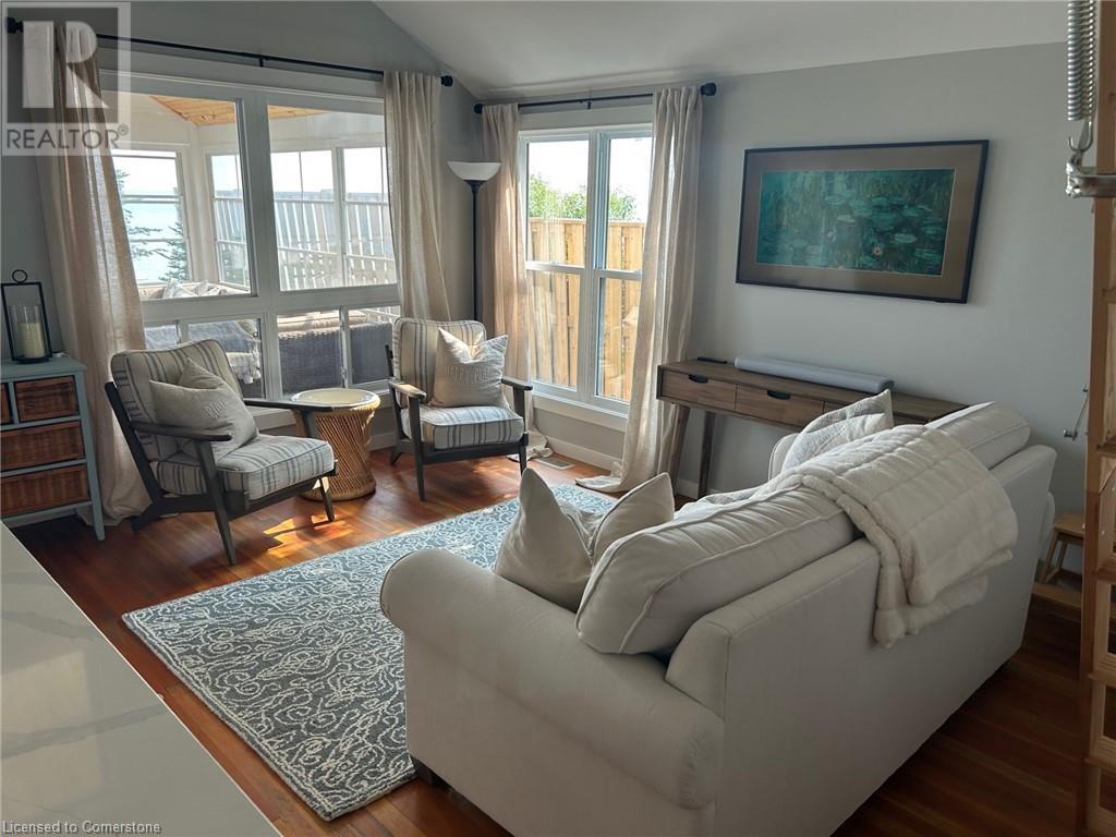 Property at 2130 LAKESHORE Road image 4