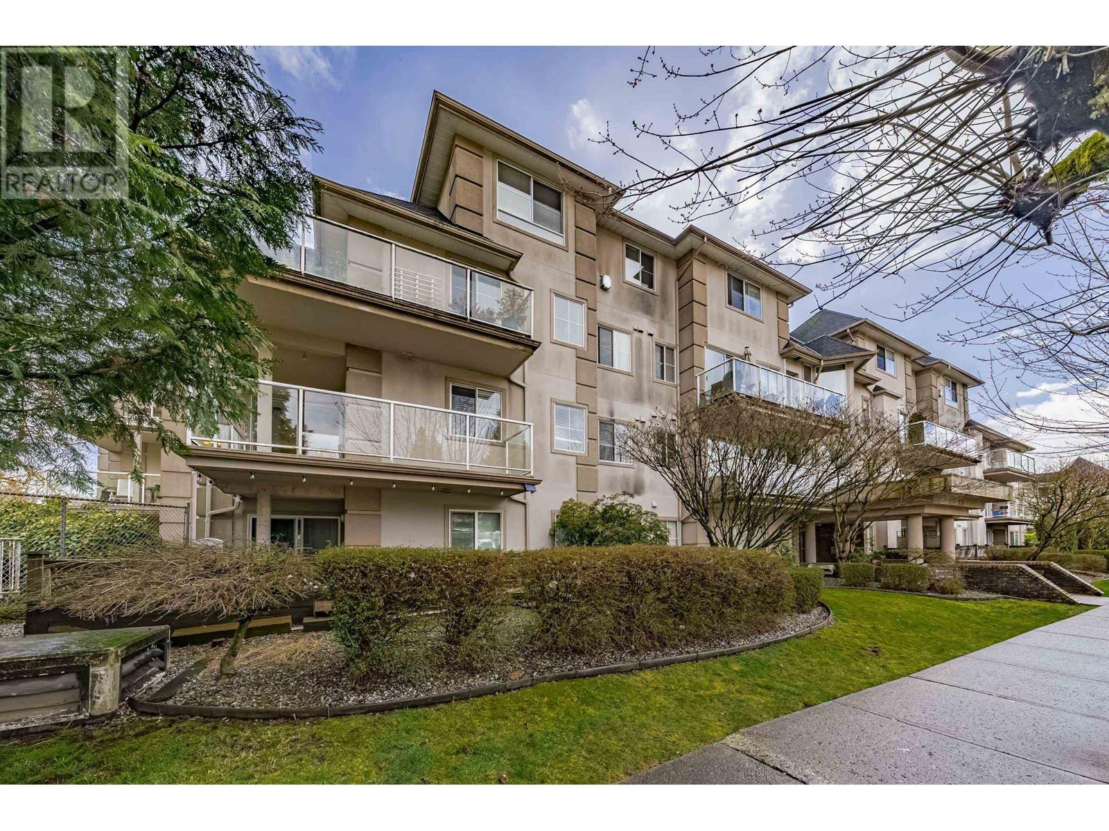 304 3128 Flint Street, Port Coquitlam, British Columbia  V3B 4J1 - Photo 1 - R2974423