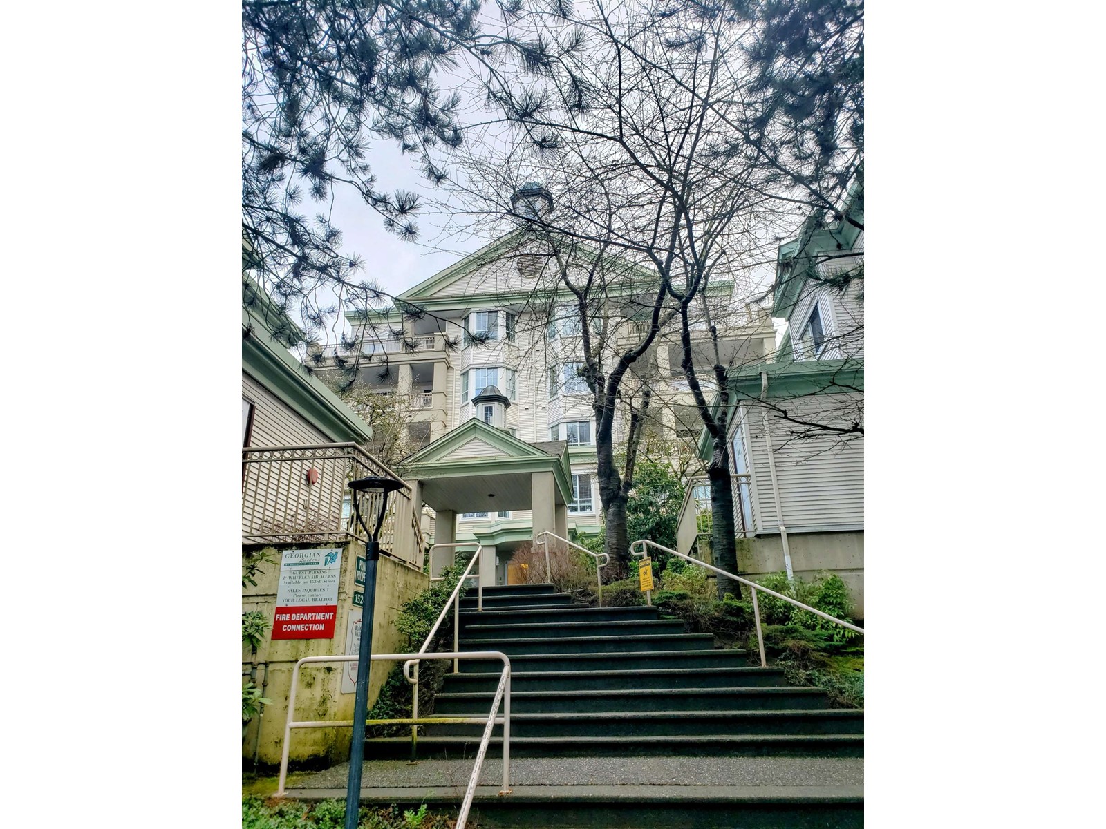 105 15268 105 Avenue, Surrey, British Columbia  V3R 0W8 - Photo 9 - R2975031