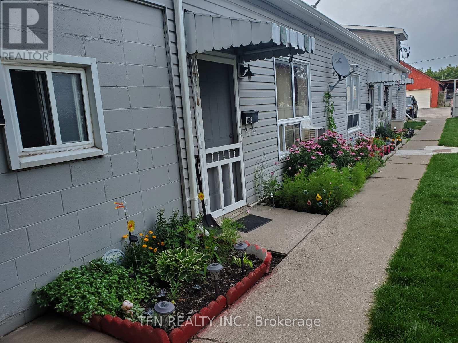 18 GORDON STREET, belleville (belleville ward), Ontario
