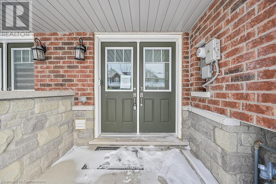 457 Queen Mary Drive, Brampton, Ontario  L7A 4L2 - Photo 4 - 40704648