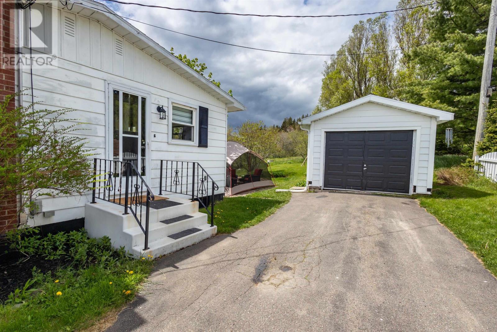 49742 Cabot Trail, Goose Cove, Nova Scotia  B0E 1B0 - Photo 8 - 202504179