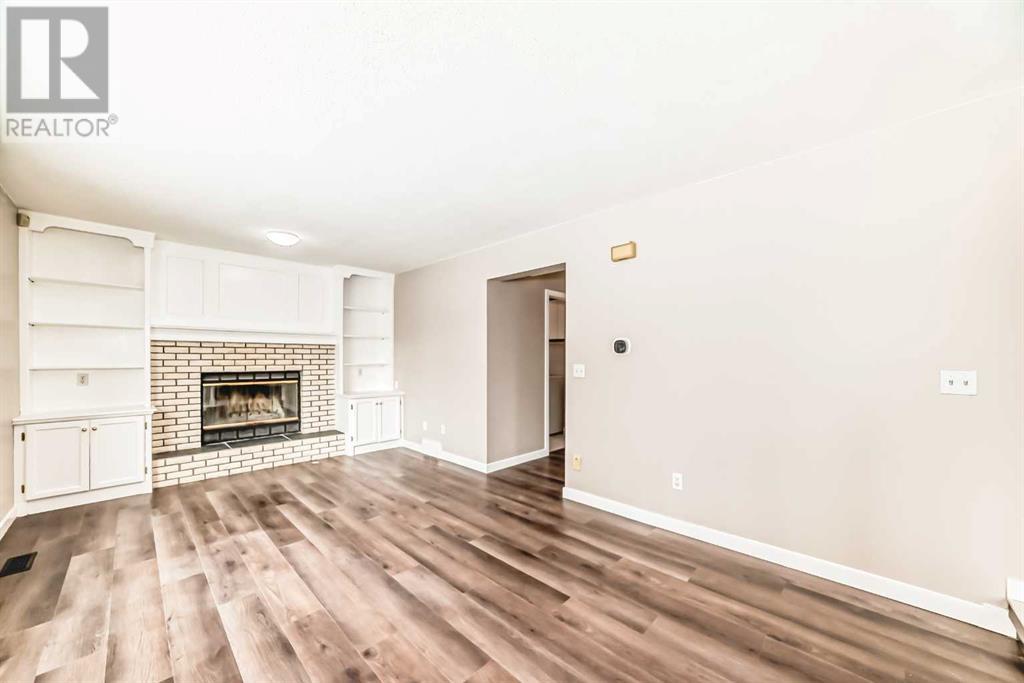 372 Hawkstone Close Nw, Calgary, Alberta  T3G 3P1 - Photo 18 - A2194635