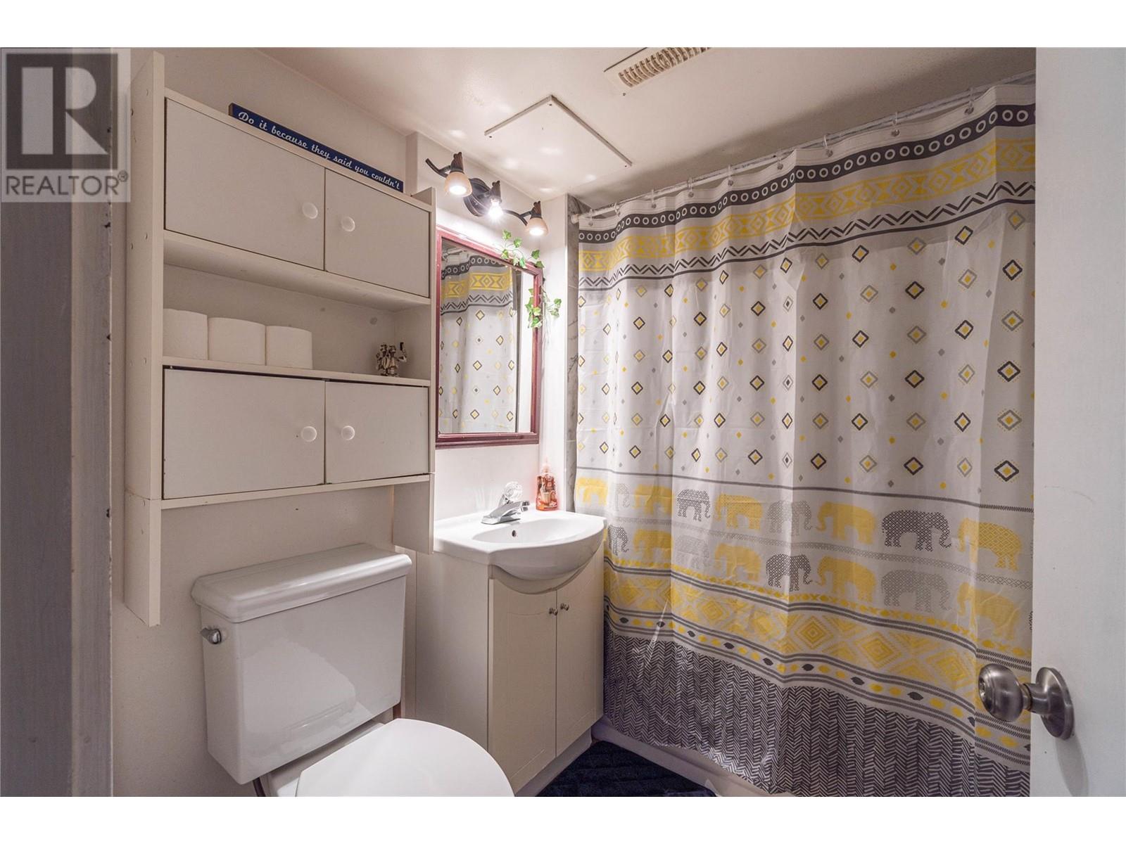 2215 Barbara Avenue, Kamloops, British Columbia  V2H 1T7 - Photo 36 - 10338157