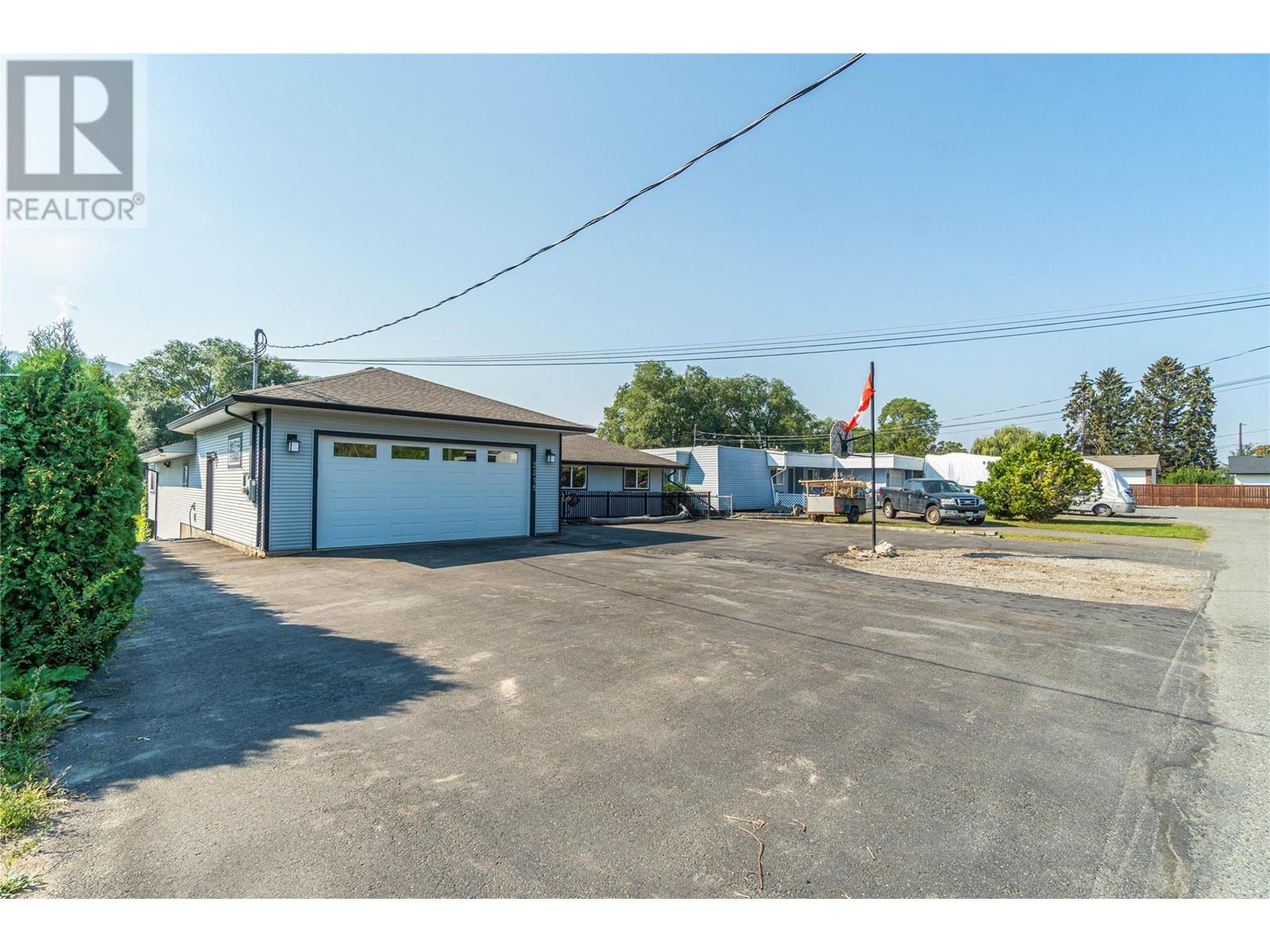 2215 Barbara Avenue, Kamloops, British Columbia  V2H 1T7 - Photo 68 - 10338157