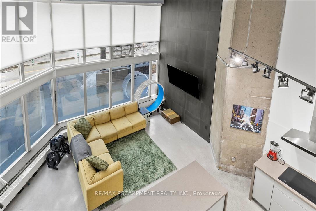 105 - 66 Bay Street S, Hamilton (Durand), Ontario  L8P 4Z6 - Photo 18 - X12008587