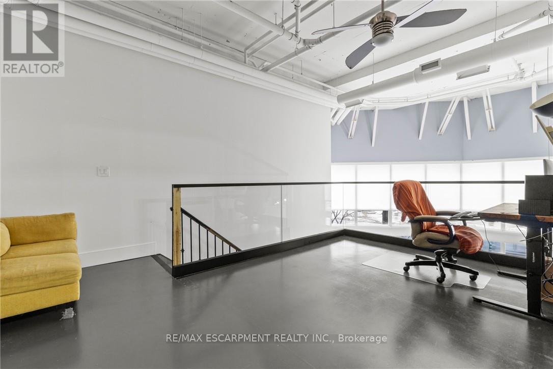 105 - 66 Bay Street S, Hamilton (Durand), Ontario  L8P 4Z6 - Photo 24 - X12008587