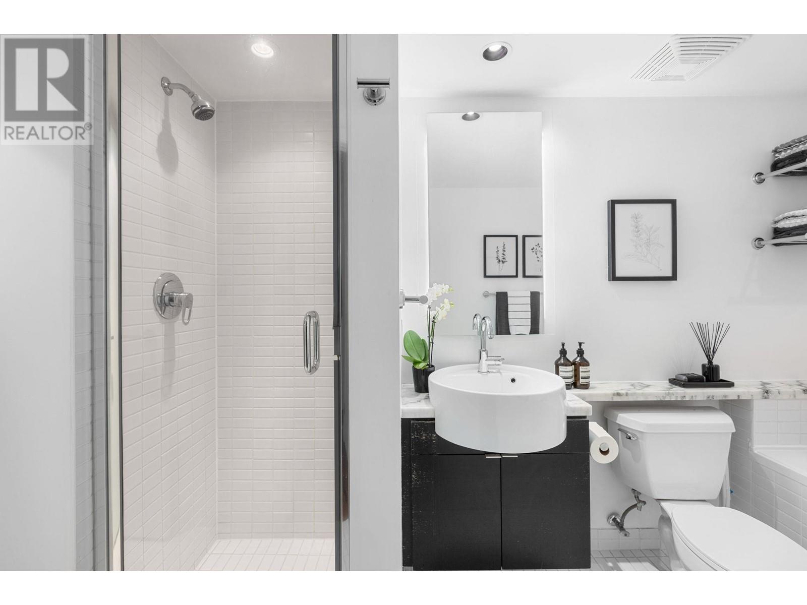 Listing Picture 18 of 25 : 1806 1055 HOMER STREET, Vancouver / 溫哥華 - 魯藝地產 Yvonne Lu Group - MLS Medallion Club Member