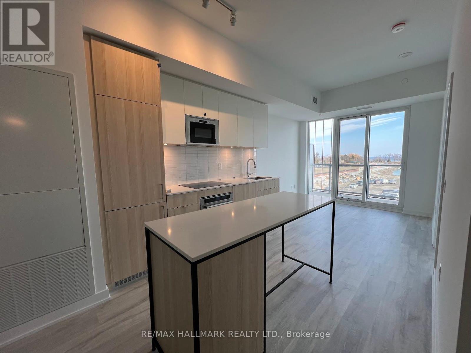 Property at 309 - 220 MISSINNIHE WAY image 4