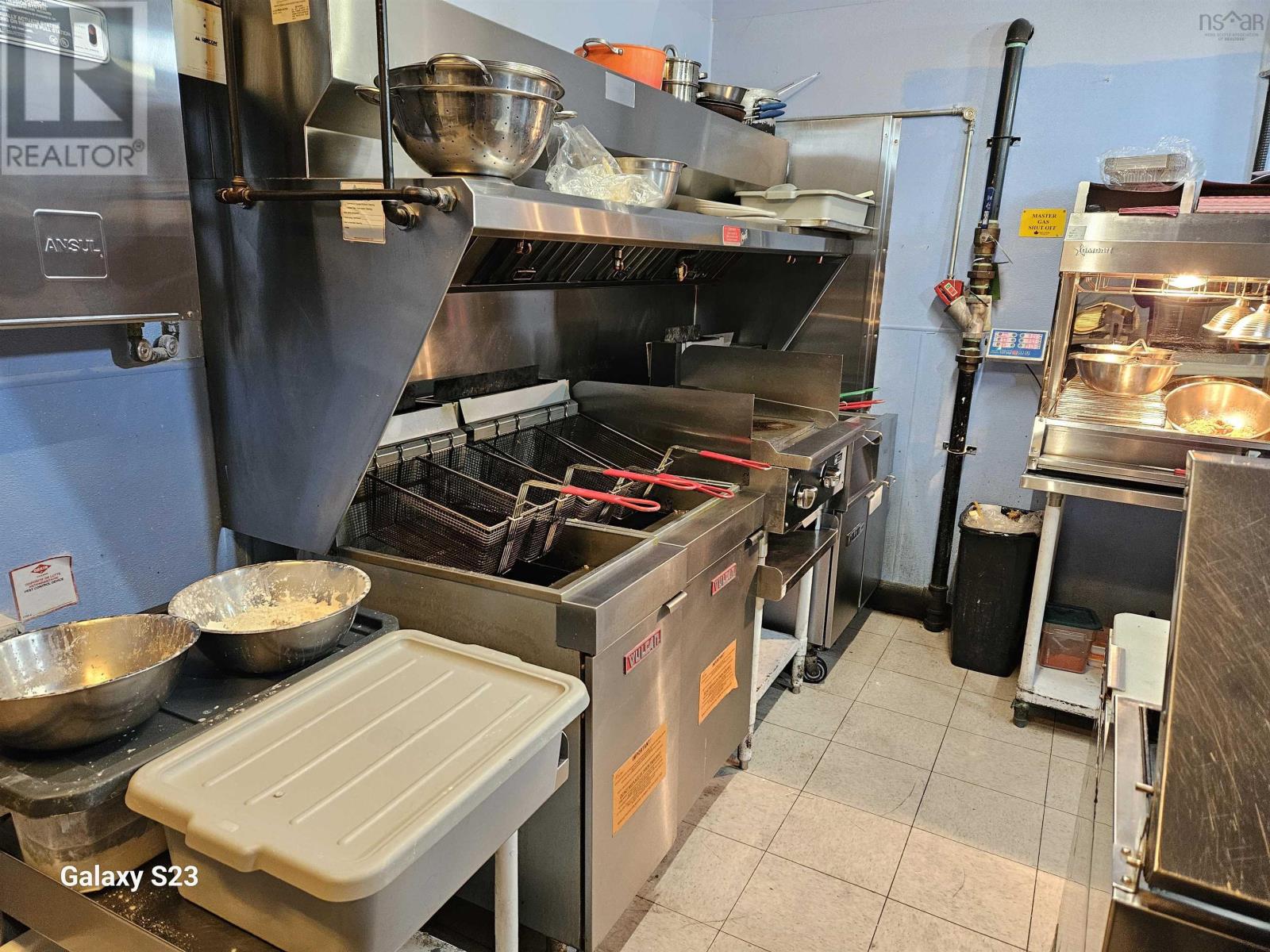 1536 Granville Street, Halifax, Nova Scotia  B3J 1W8 - Photo 8 - 202503383