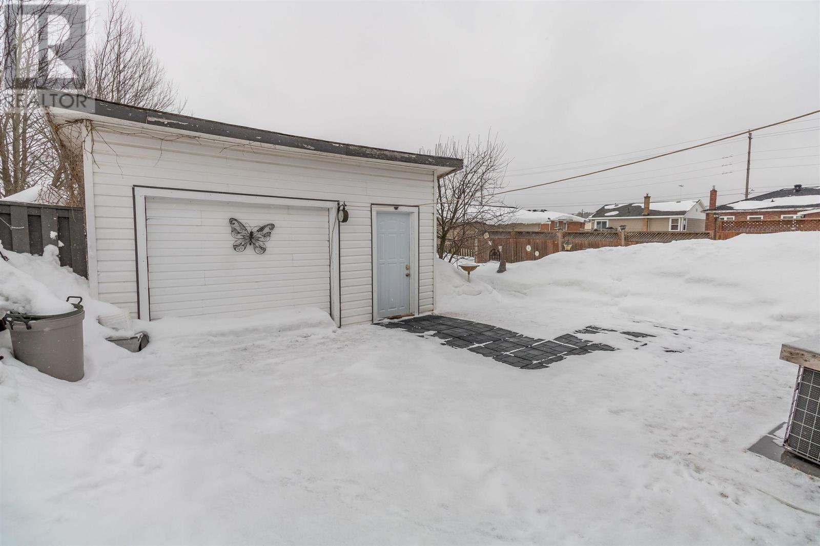 257 Lake St, Sault Ste. Marie, Ontario  P6A 4B3 - Photo 43 - SM250430