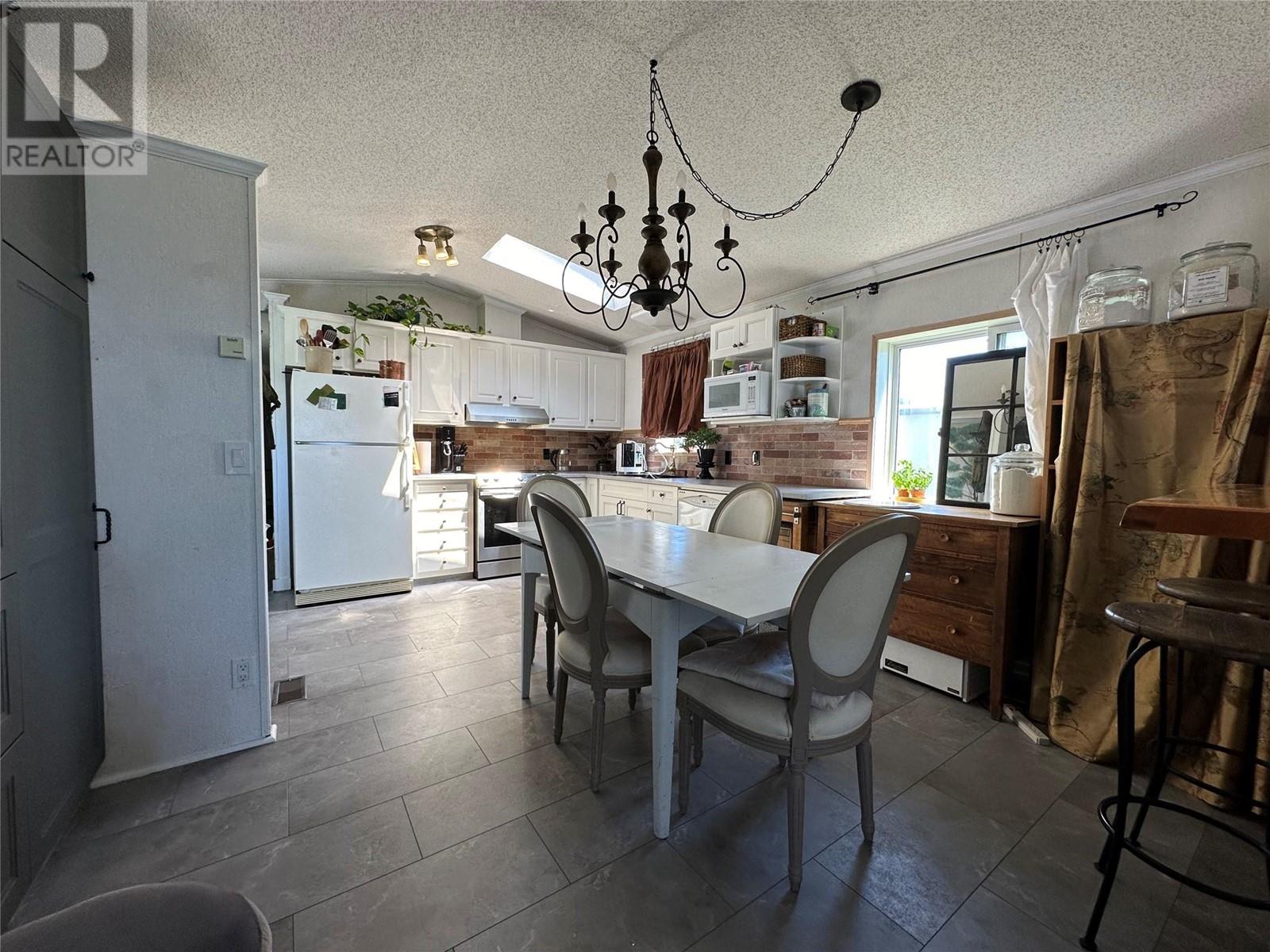 2035 Boucherie Road Unit# 11, West Kelowna, British Columbia  V4T 1Z6 - Photo 12 - 10337405