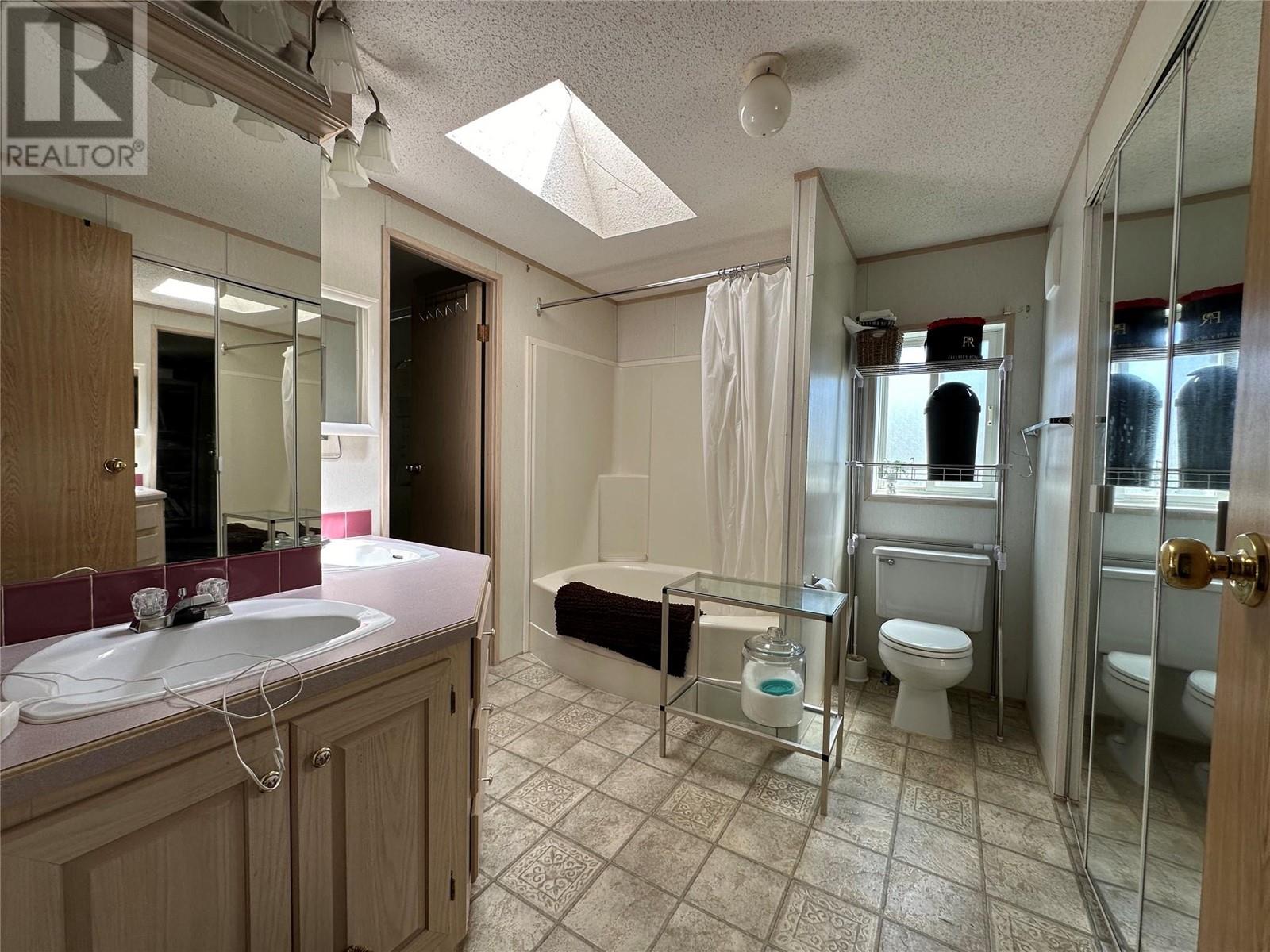 2035 Boucherie Road Unit# 11, West Kelowna, British Columbia  V4T 1Z6 - Photo 14 - 10337405