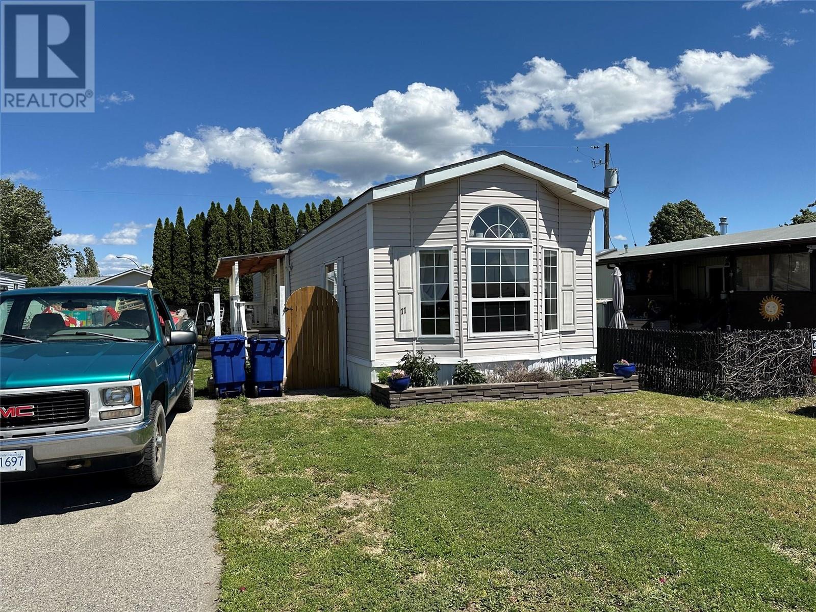 Property at 2035 Boucherie Road Unit# 11 image 3