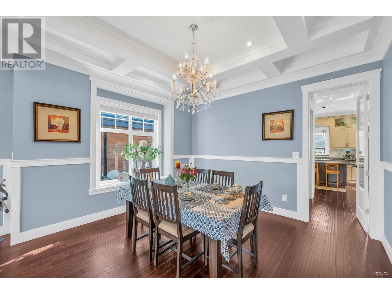 337 E 17th Street, North Vancouver, British Columbia  V7L 2W1 - Photo 8 - R2975014