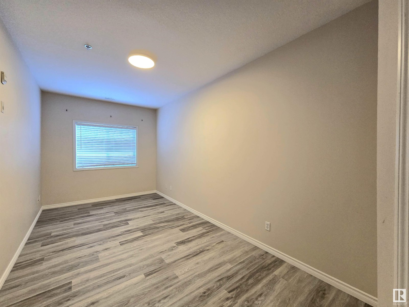 #111 4304 139 Av Nw, Edmonton, Alberta  T5Y 0H6 - Photo 9 - E4424185