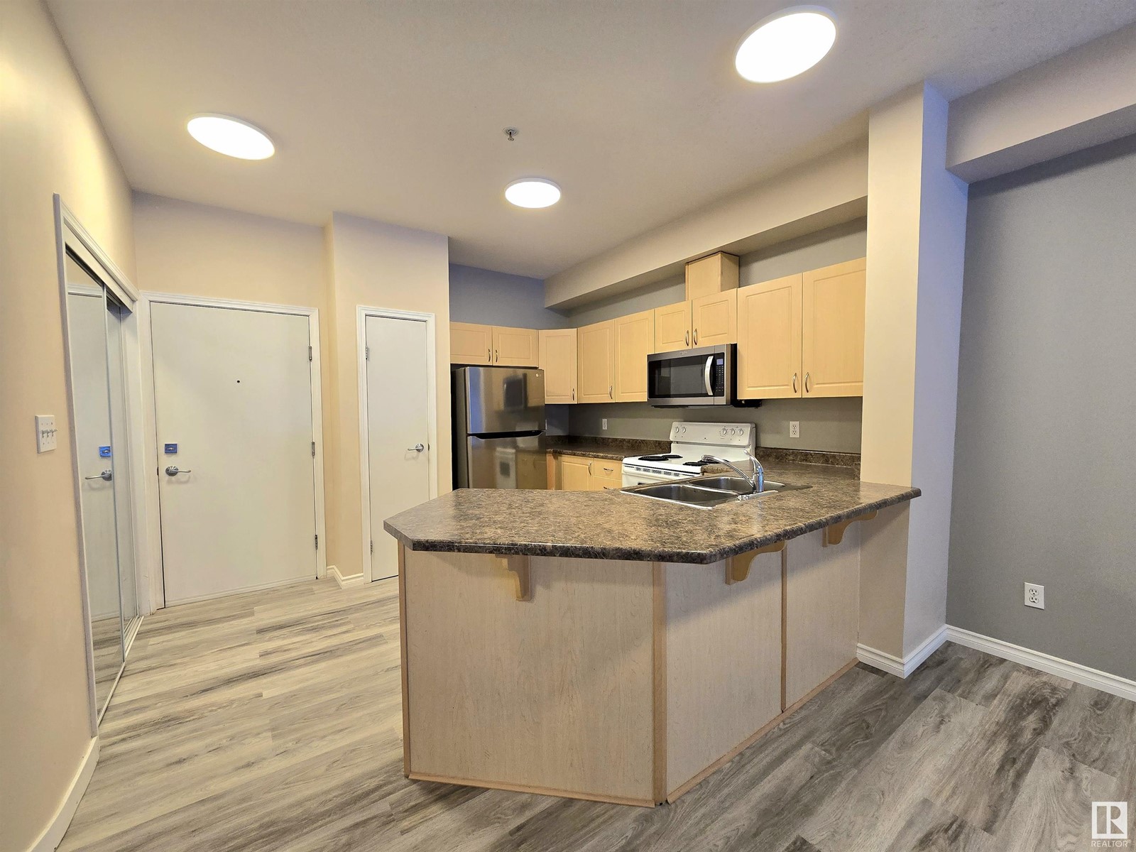 #111 4304 139 Av Nw, Edmonton, Alberta  T5Y 0H6 - Photo 8 - E4424185