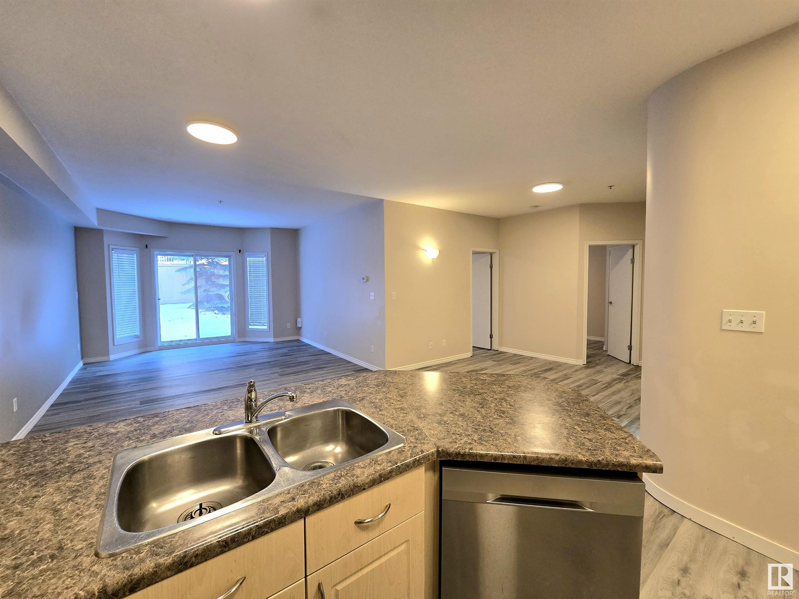 #111 4304 139 Av Nw, Edmonton, Alberta  T5Y 0H6 - Photo 5 - E4424185