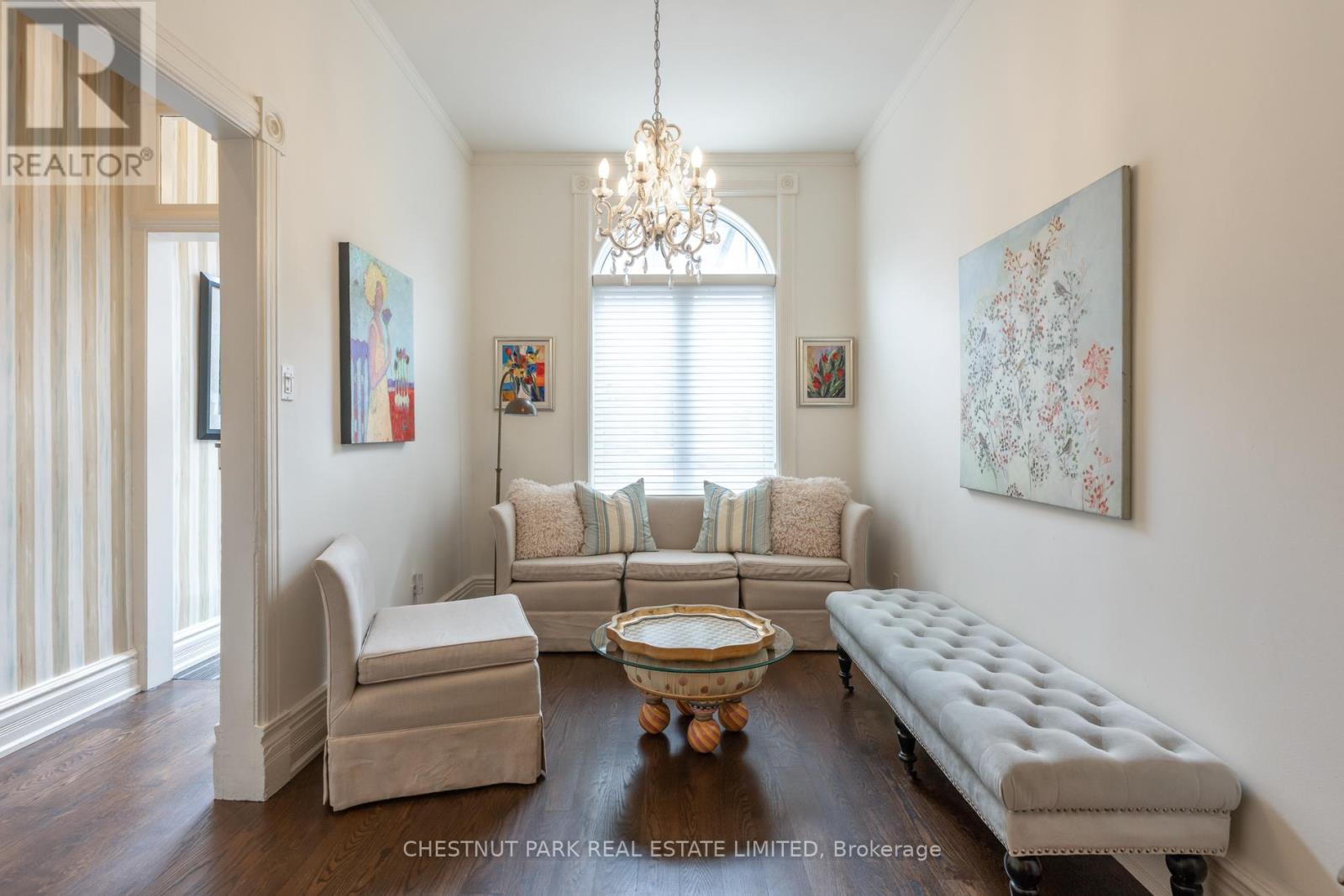 Property at 14 OTTAWA STREET image 5