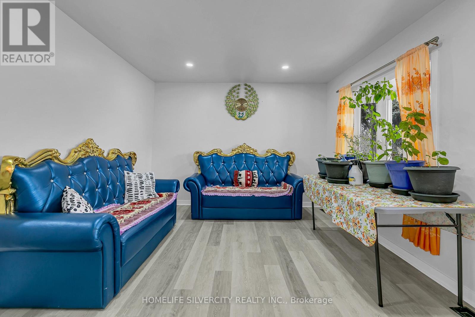 Property at 1851 JEFFERSON BOULEVARD image 3
