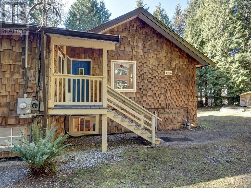 Property at 1028 BLACKBURN ROAD image 3